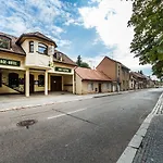 Nová Hospoda - Hotel&Restaurant